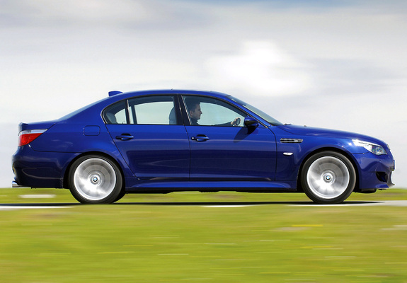 Images of BMW M5 UK-spec (E60) 2005–09