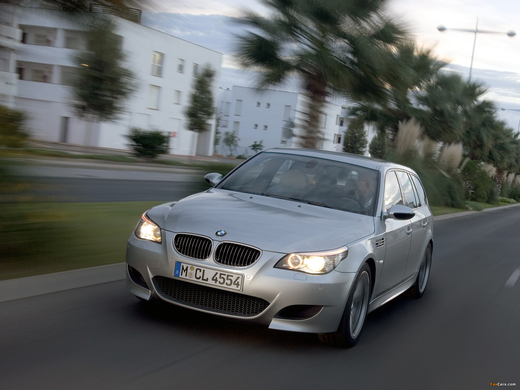 Images of BMW M5 Touring (E61) 2007–10 (2048 x 1536)
