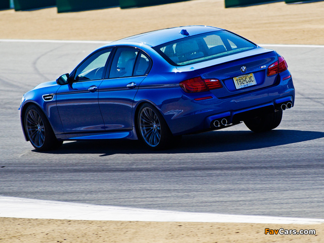 Images of BMW M5 US-spec (F10) 2011 (640 x 480)