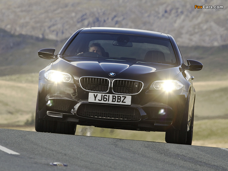 Images of BMW M5 UK-spec (F10) 2011 (800 x 600)