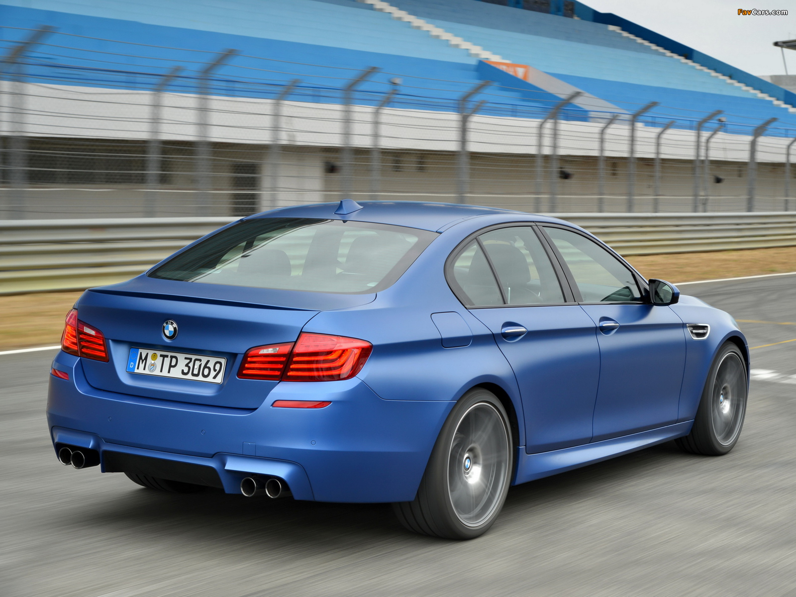 Images of BMW M5 Competition Package (F10) 2013 (1600 x 1200)