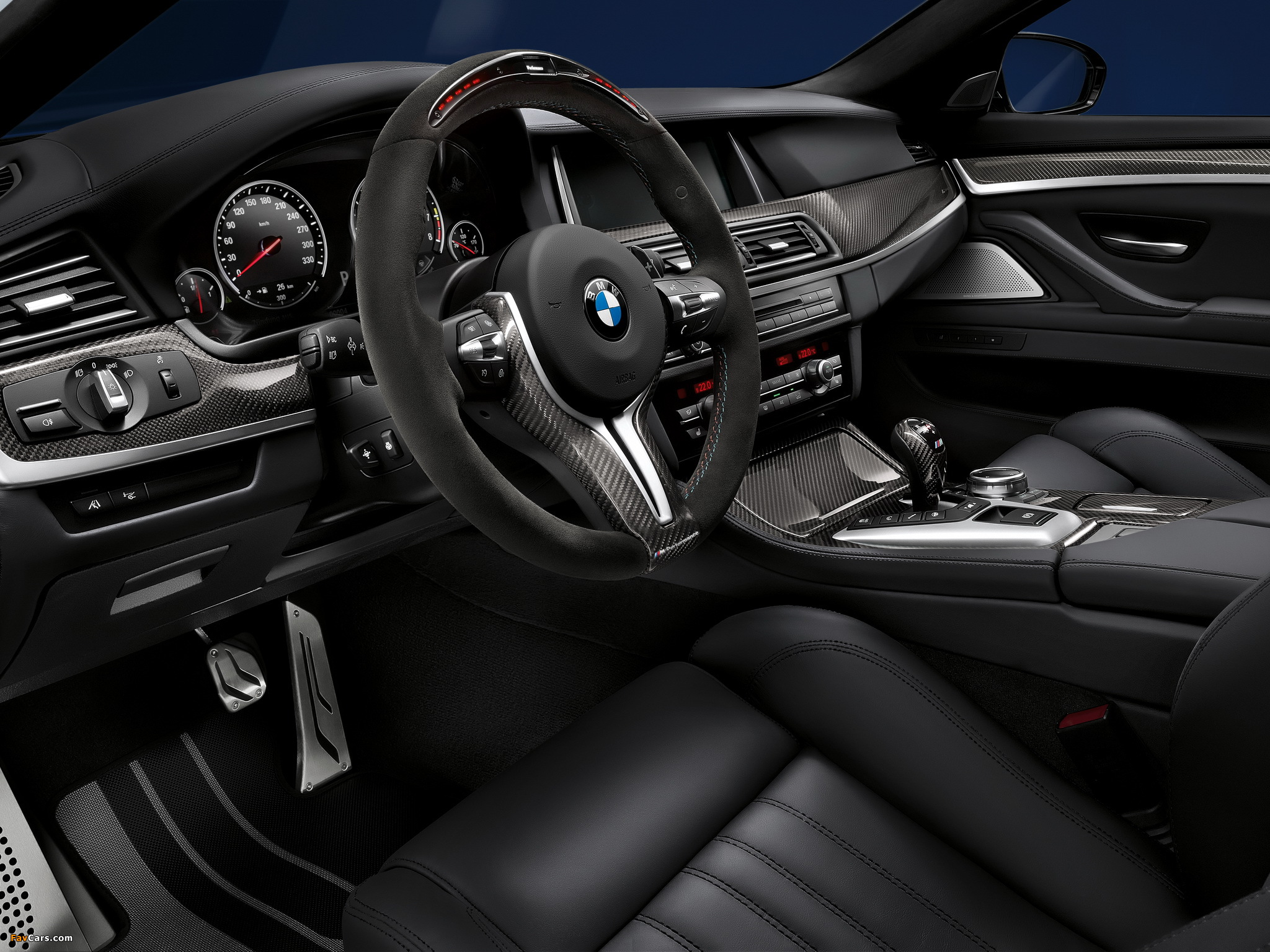 Images of BMW M5 Performance Accessories (F10) 2013 (2048 x 1536)
