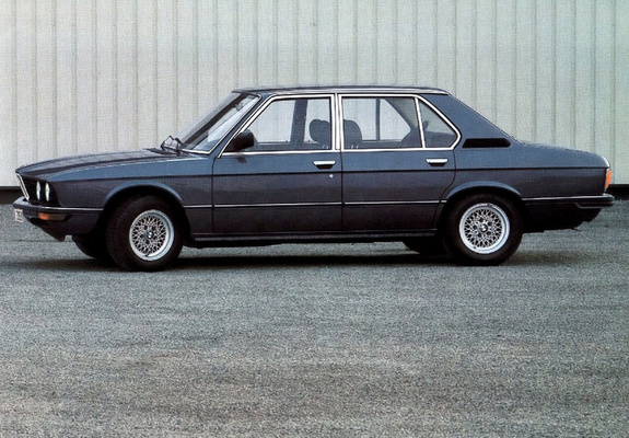 Photos of BMW M535i (E12) 1980–81