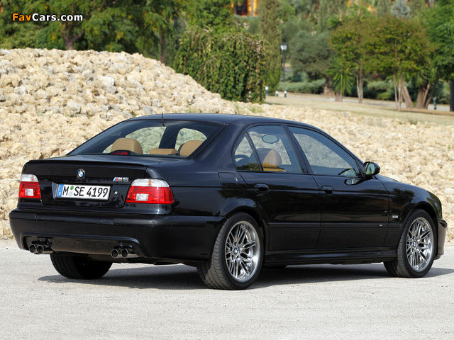 Photos of BMW M5 (E39) 1998–2003 (640 x 480)
