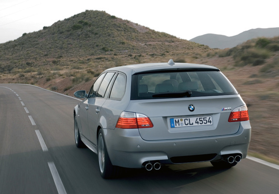 Photos of BMW M5 Touring (E61) 2007–10
