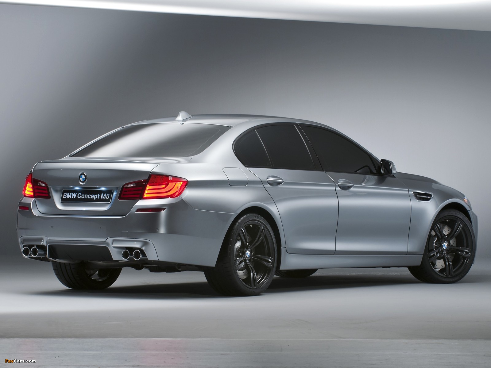 Photos of BMW Concept M5 (F10) 2011 (1600 x 1200)