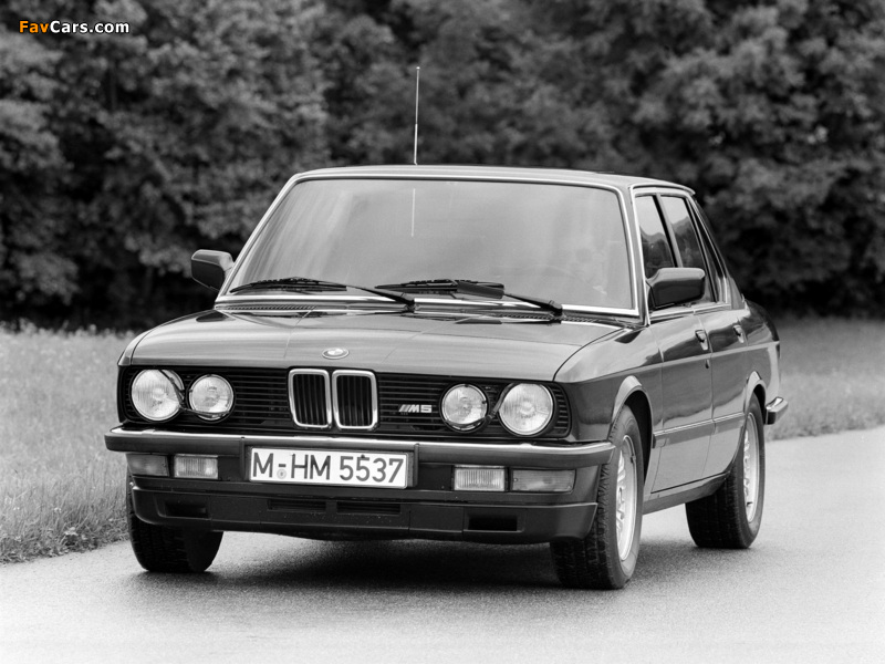 Pictures of BMW M5 (E28) 1985–87 (800 x 600)