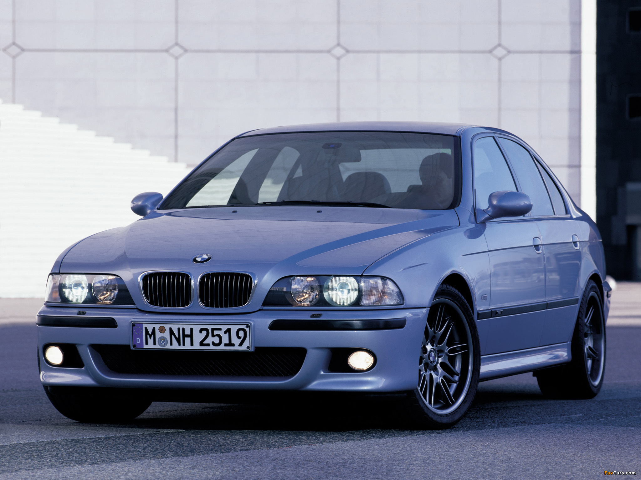 Pictures of BMW M5 (E39) 1998–2003 (2048 x 1536)