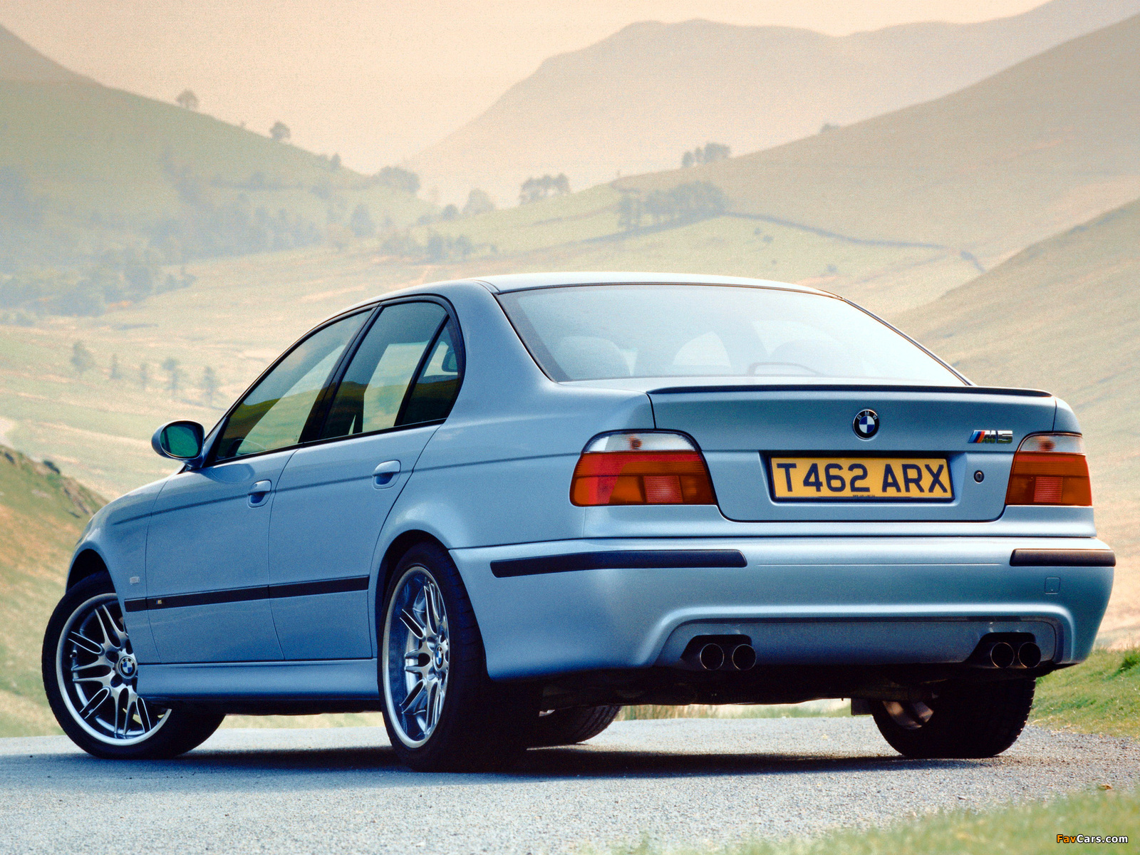 Pictures of BMW M5 UK-spec (E39) 1998–2003 (1600 x 1200)
