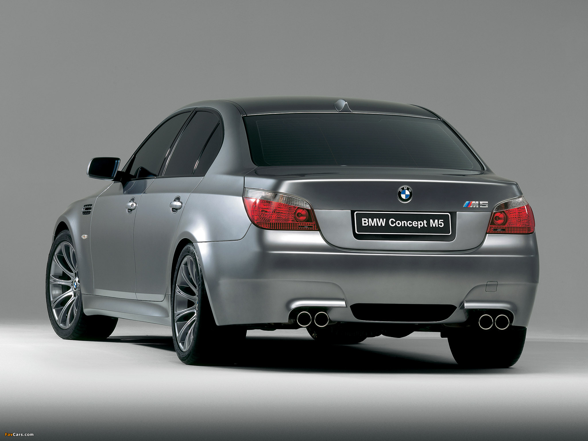 Pictures of BMW Concept M5 (E60) 2004 (2048 x 1536)