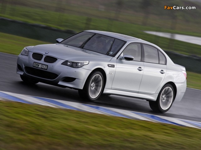 Pictures of BMW M5 AU-spec (E60) 2005–09 (640 x 480)