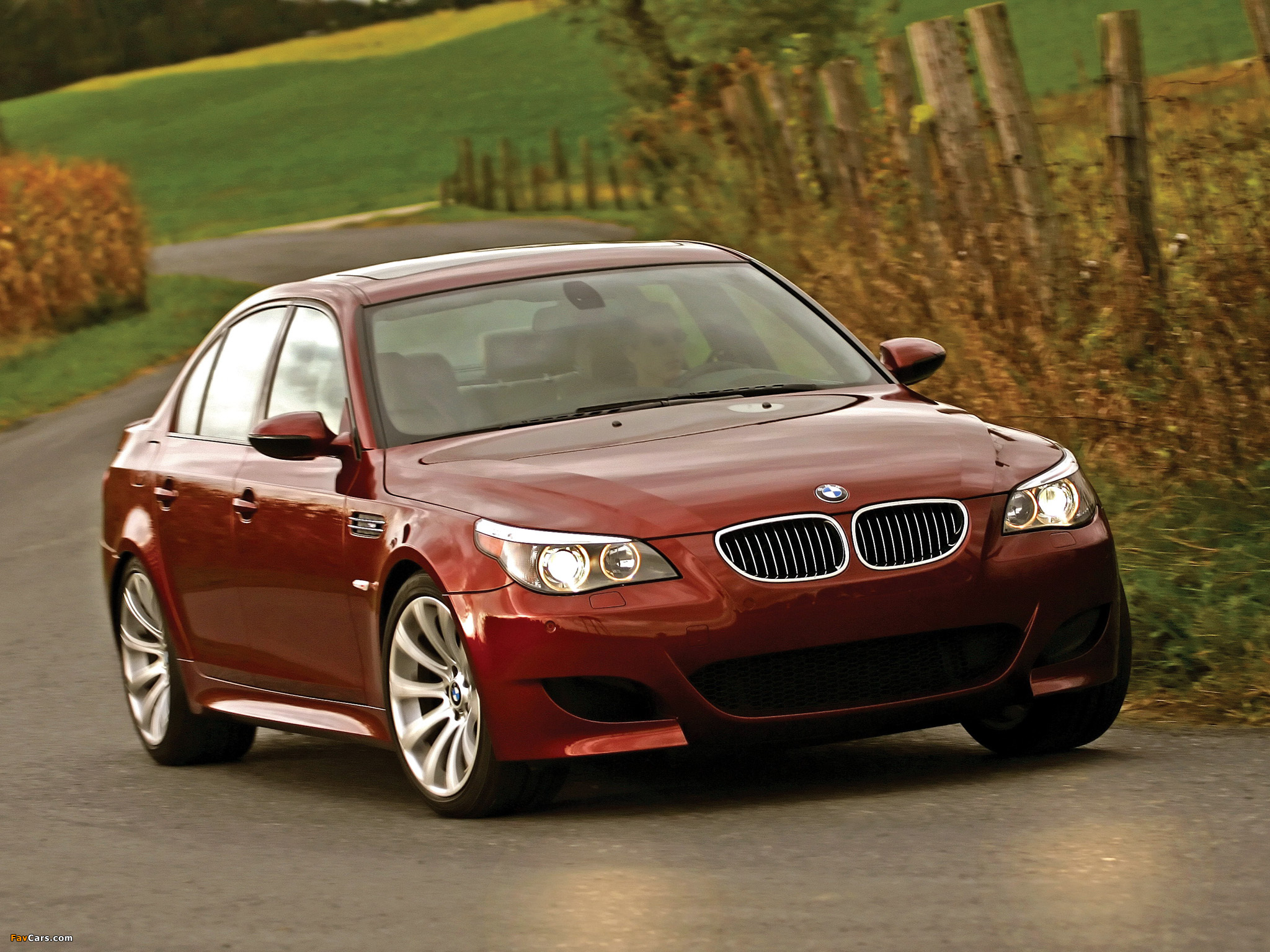 Pictures of BMW M5 US-spec (E60) 2005–09 (2048 x 1536)