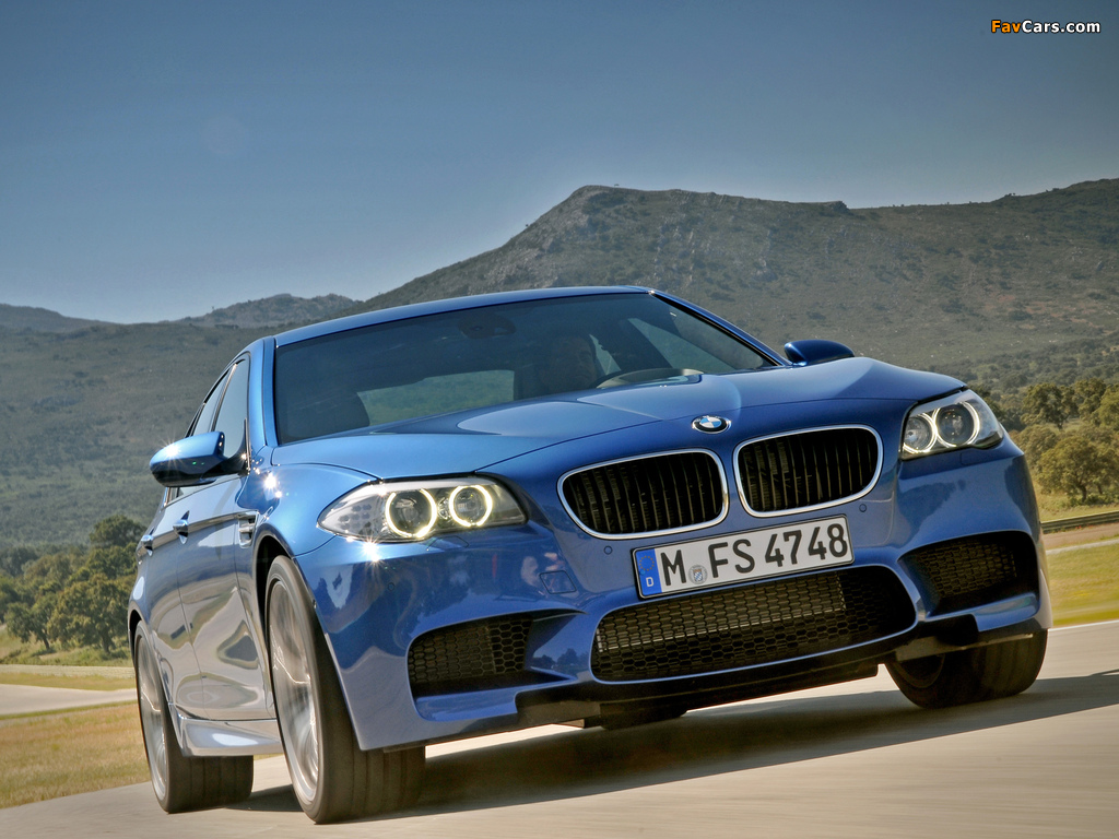 Pictures of BMW M5 (F10) 2011 (1024 x 768)