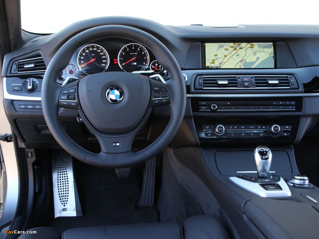 Pictures of BMW M5 Individual (F10) 2011 (1024 x 768)
