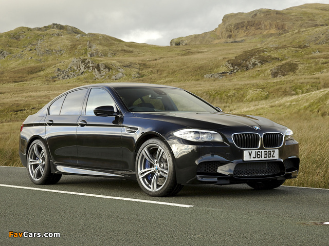 Pictures of BMW M5 UK-spec (F10) 2011 (640 x 480)