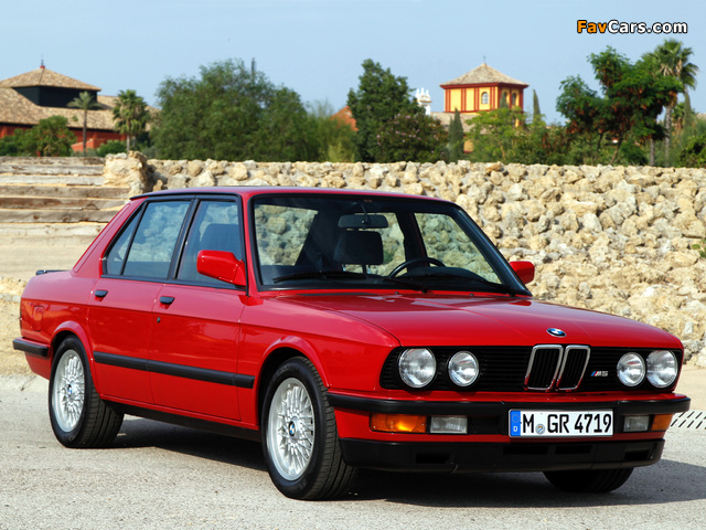BMW M5 (E28) 1985–87 wallpapers (640 x 480)