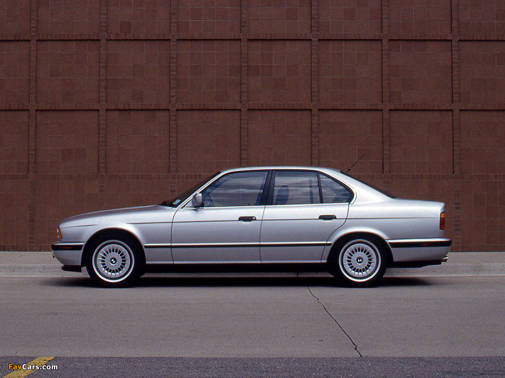 BMW M5 US-spec (E34) 1989–92 wallpapers (1024 x 768)