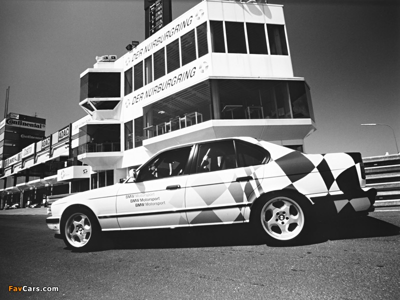 BMW M5 (E34) 1991–94 wallpapers (800 x 600)