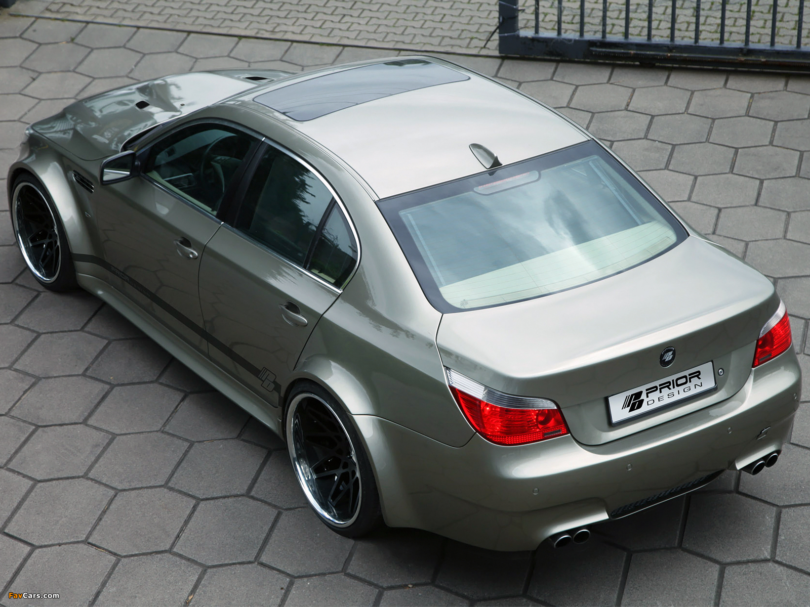 Prior-Design BMW M5 Sedan (E60) 2009–10 wallpapers (1600 x 1200)