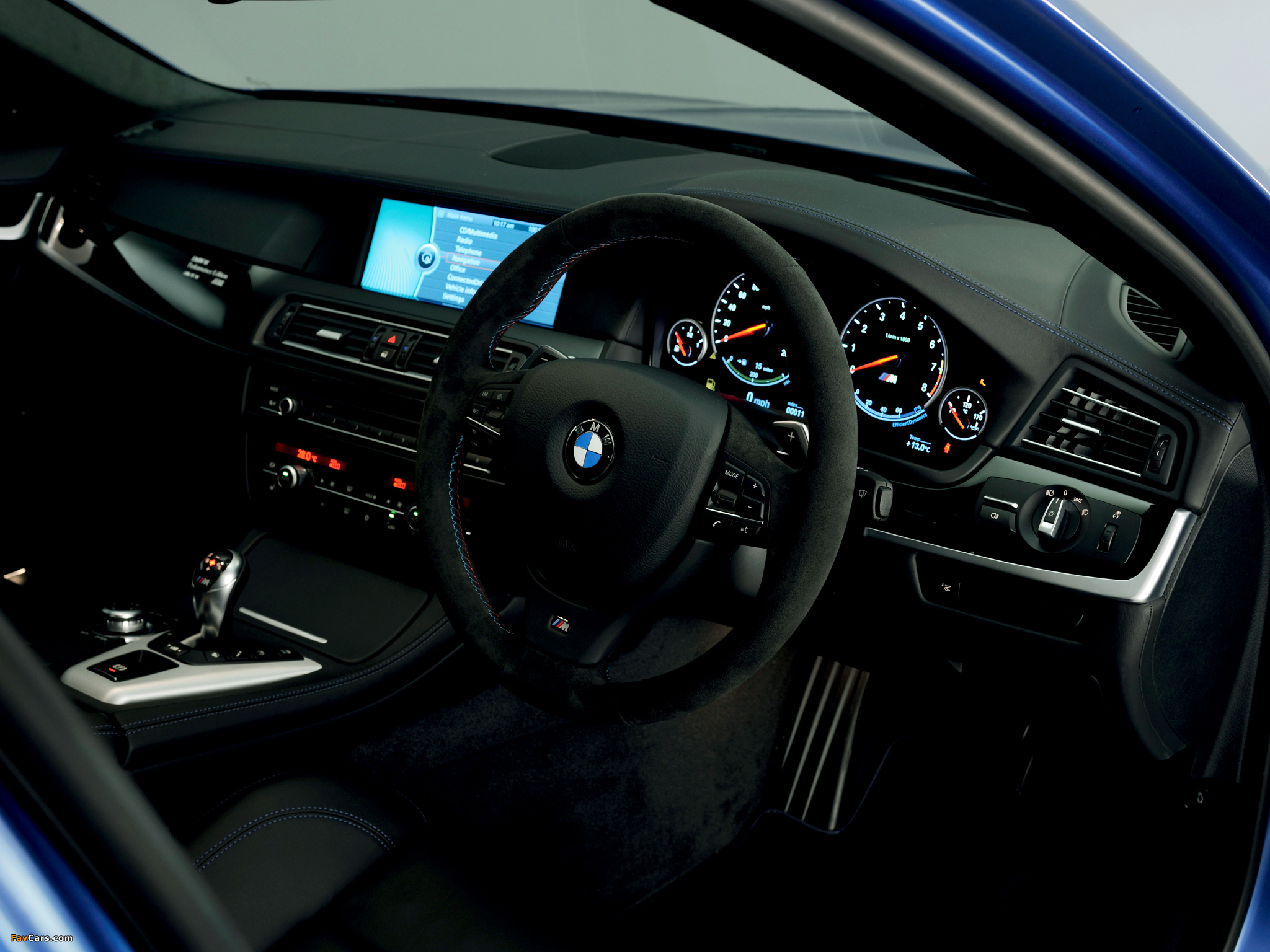 BMW M5 Performance Edition (F10) 2012 wallpapers (2048 x 1536)