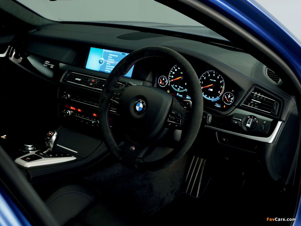 BMW M5 Performance Edition (F10) 2012 wallpapers (1024 x 768)