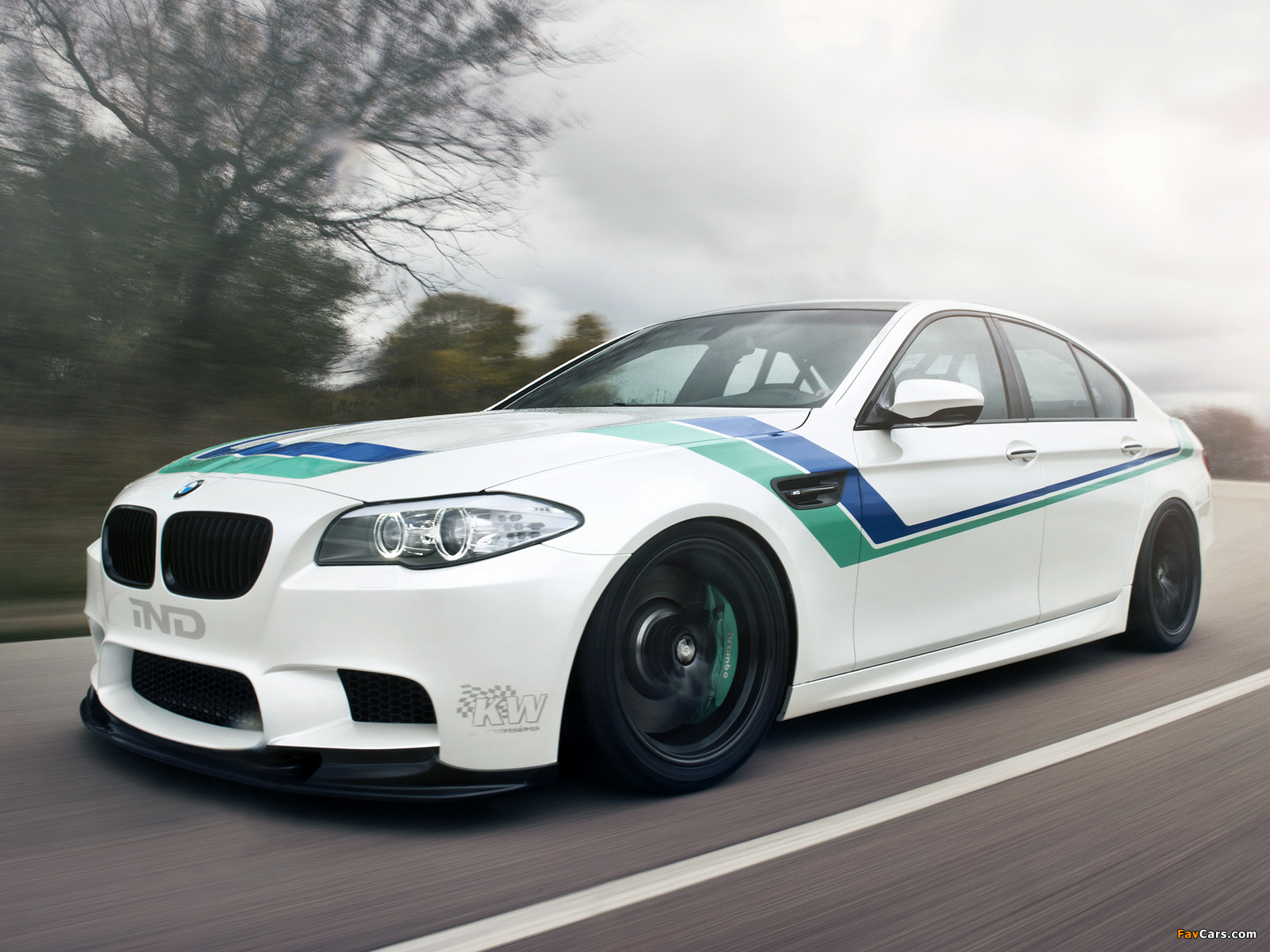 IND BMW M5 (F10) 2012 wallpapers (1600 x 1200)