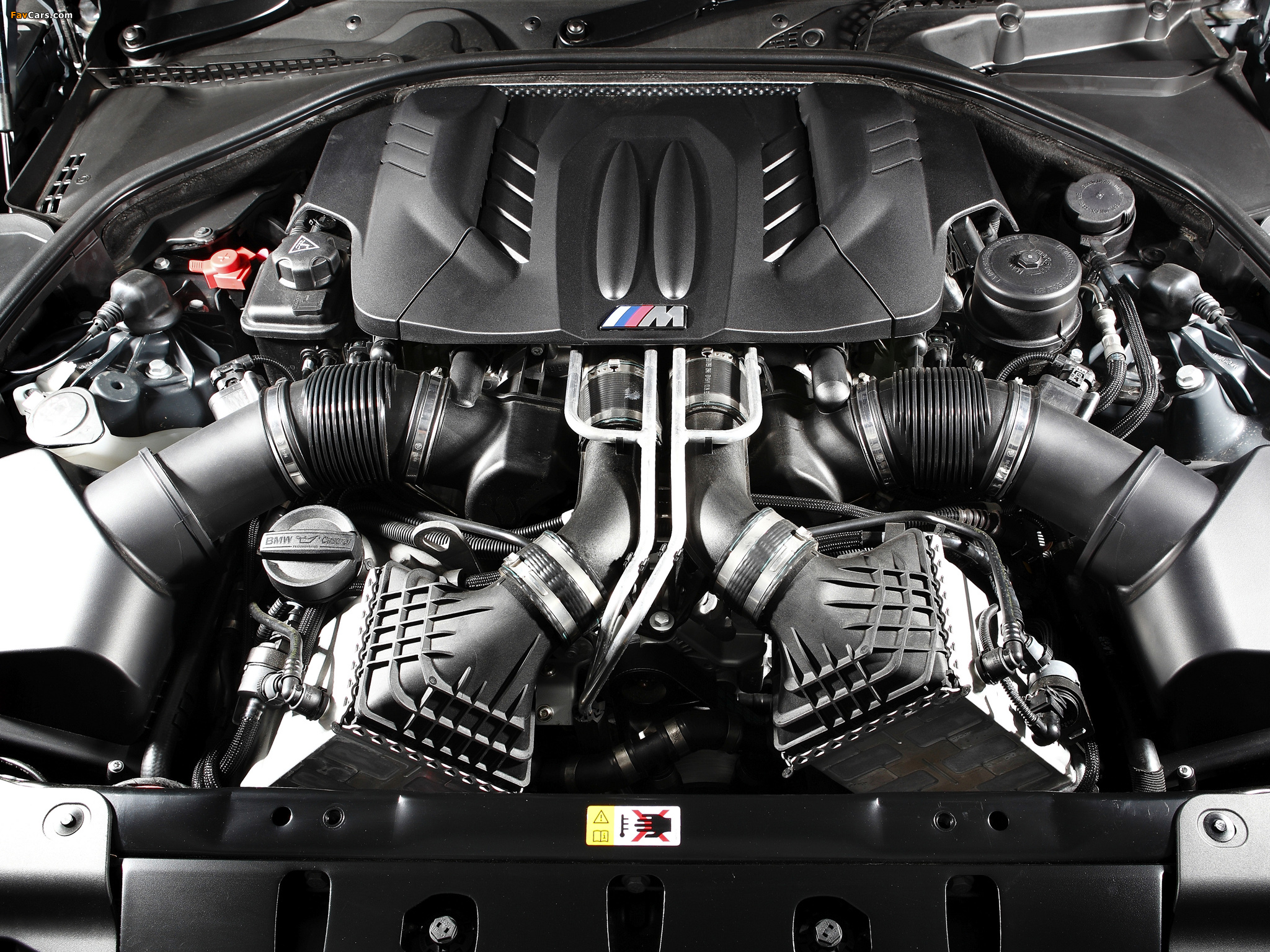 Photos of BMW M6 Cabrio AU-spec (F12) 2012 (2048 x 1536)