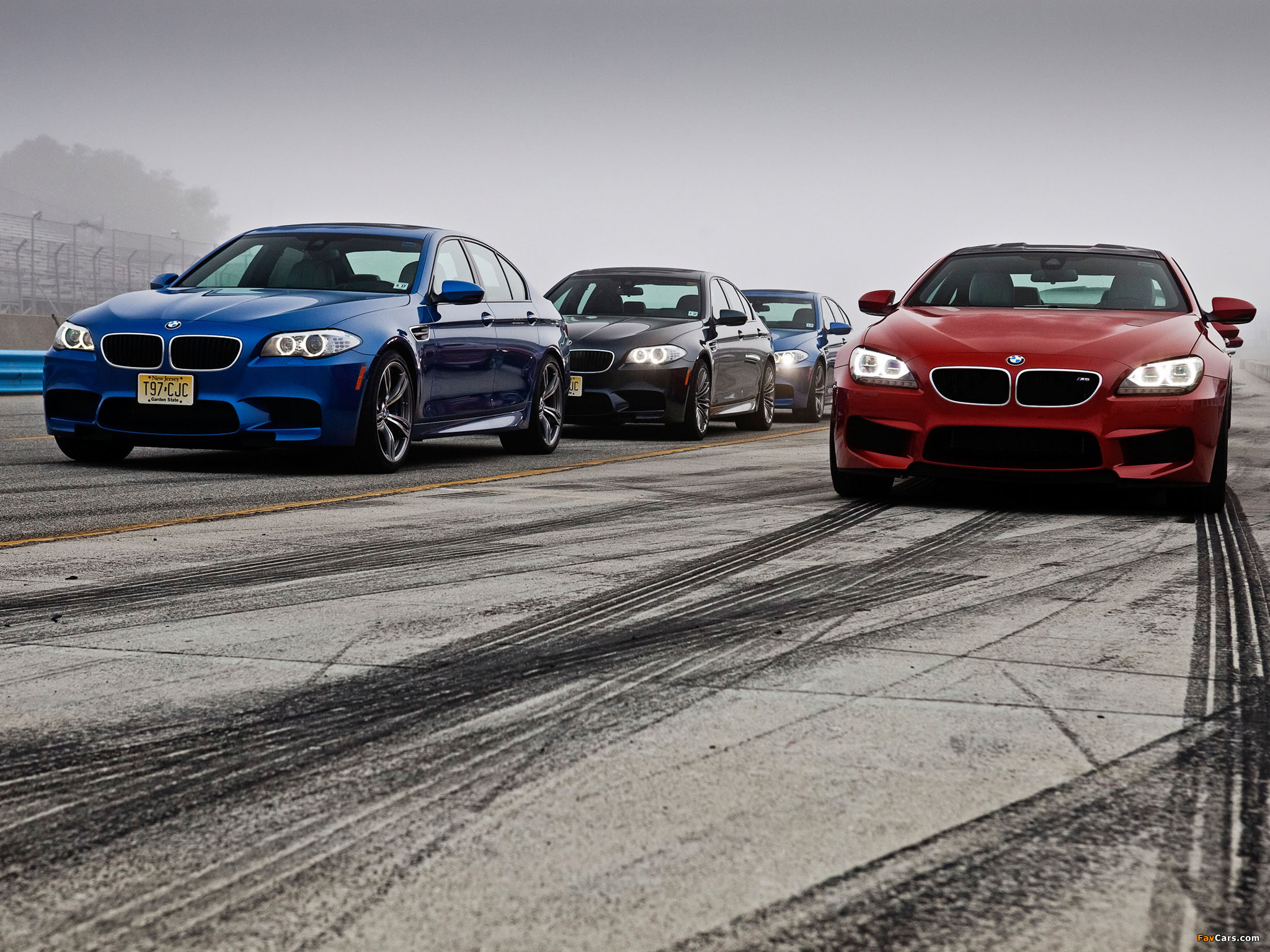BMW M5 (F10) & M6 (F12) pictures (2048 x 1536)