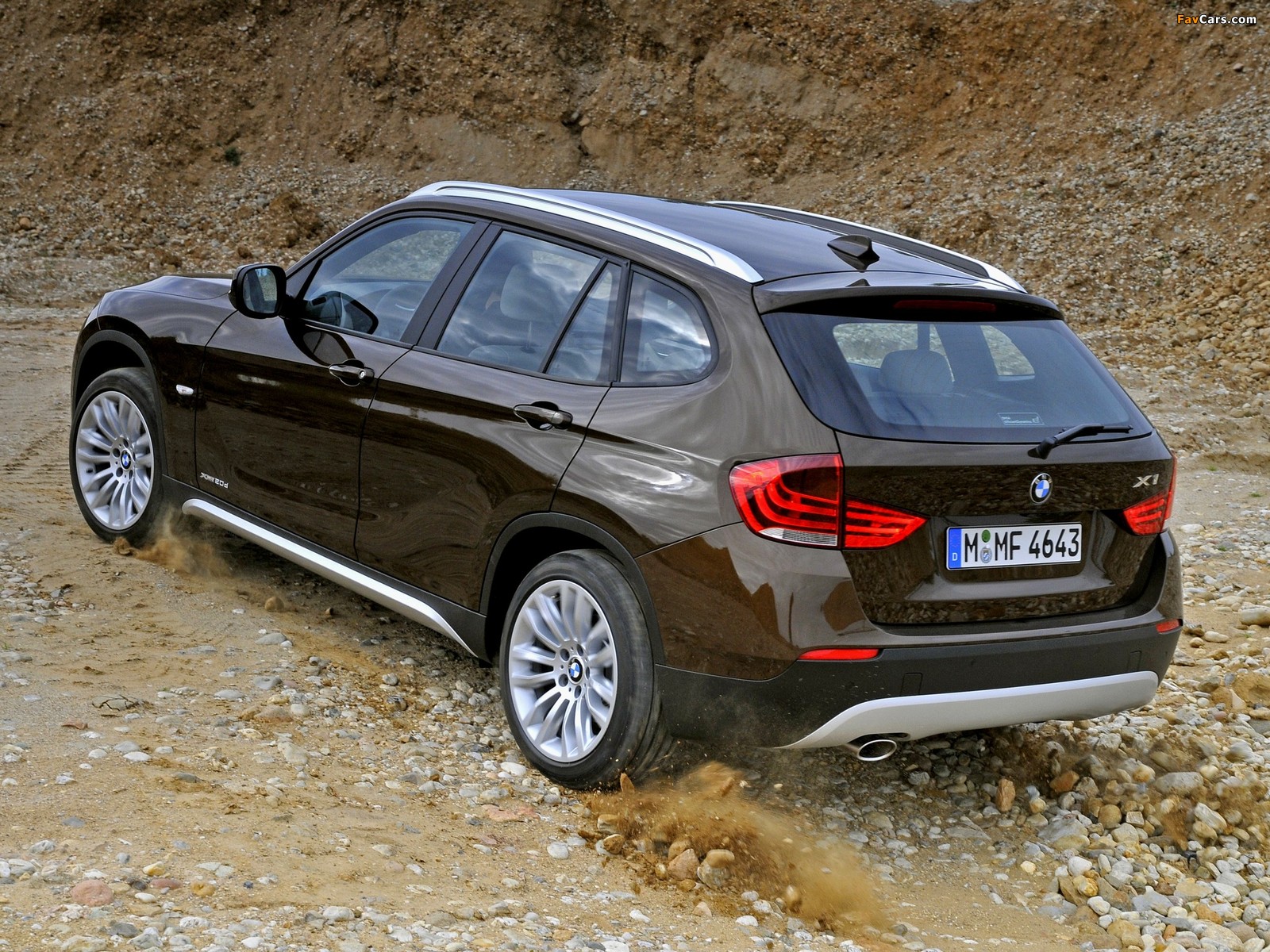 BMW X1 xDrive20d (E84) 2009 pictures (1600 x 1200)