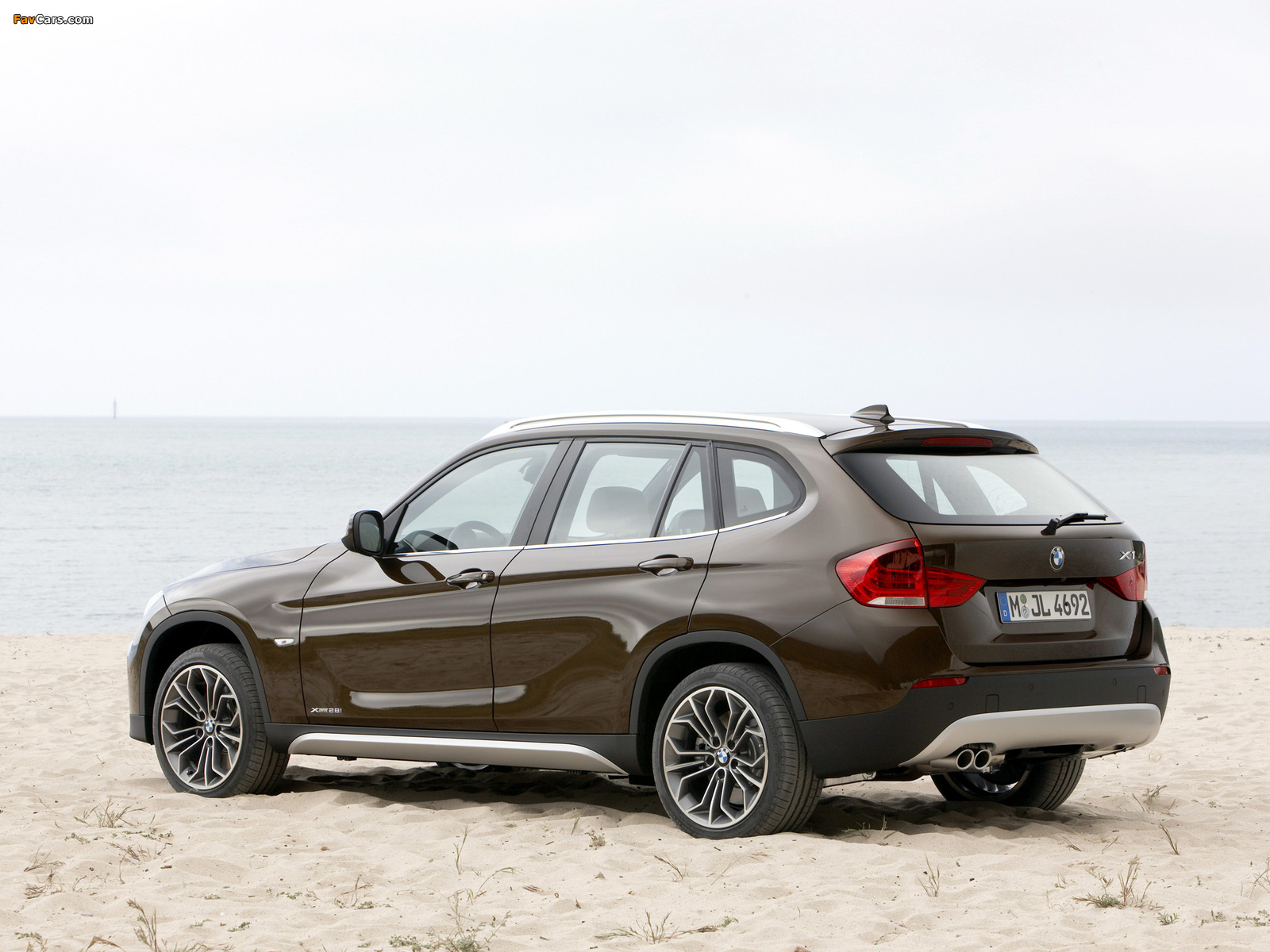 BMW X1 xDrive28i (E84) 2009–11 pictures (1600 x 1200)