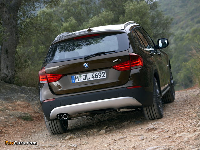 BMW X1 xDrive28i (E84) 2009–11 pictures (640 x 480)