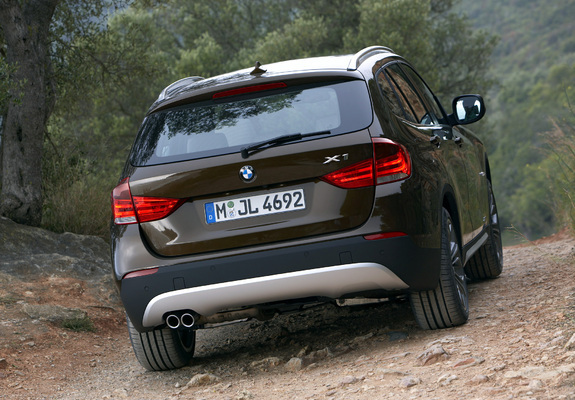 BMW X1 xDrive28i (E84) 2009–11 pictures