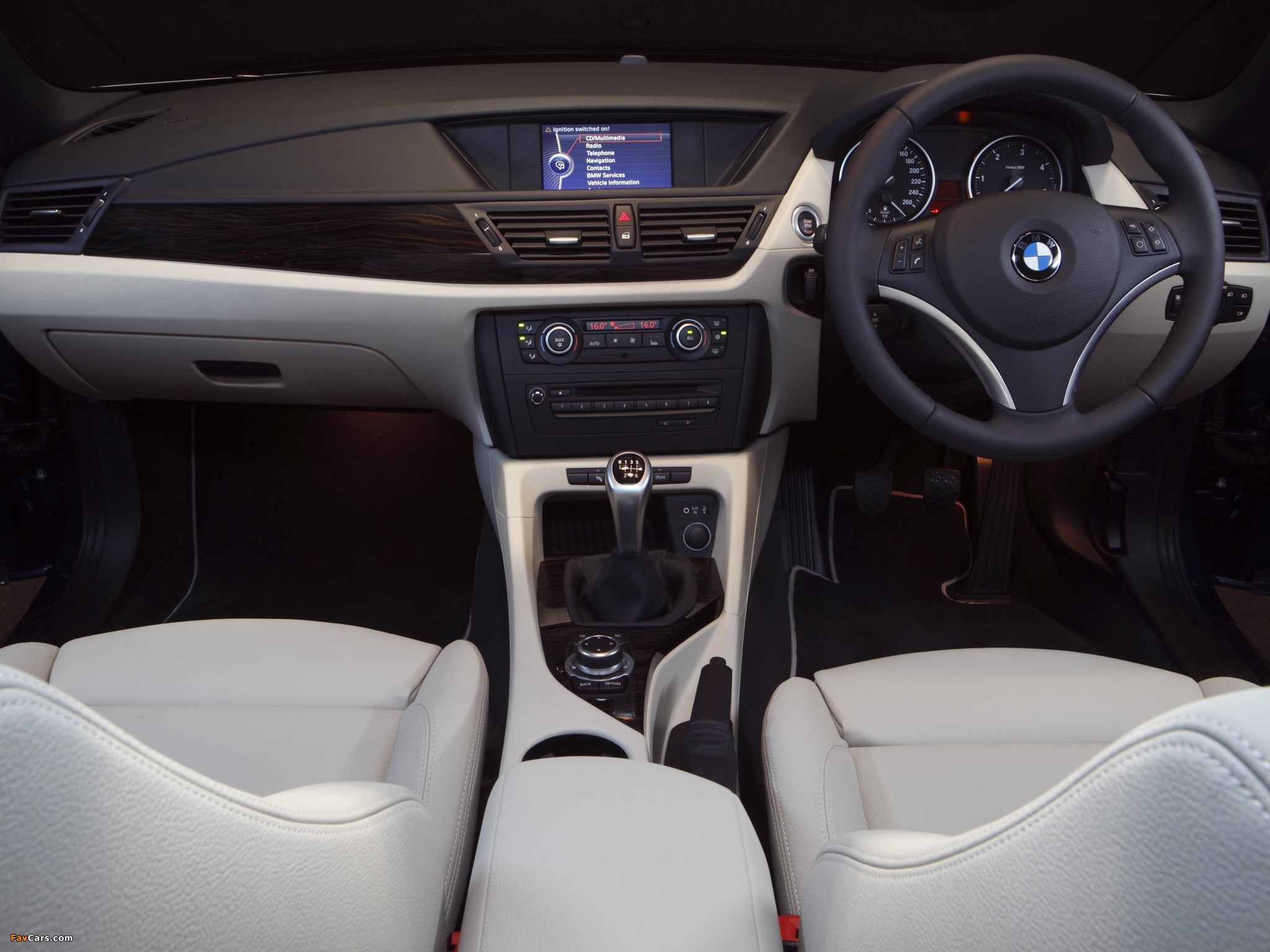 BMW X1 xDrive20d AU-spec (E84) 2010–12 images (2048 x 1536)