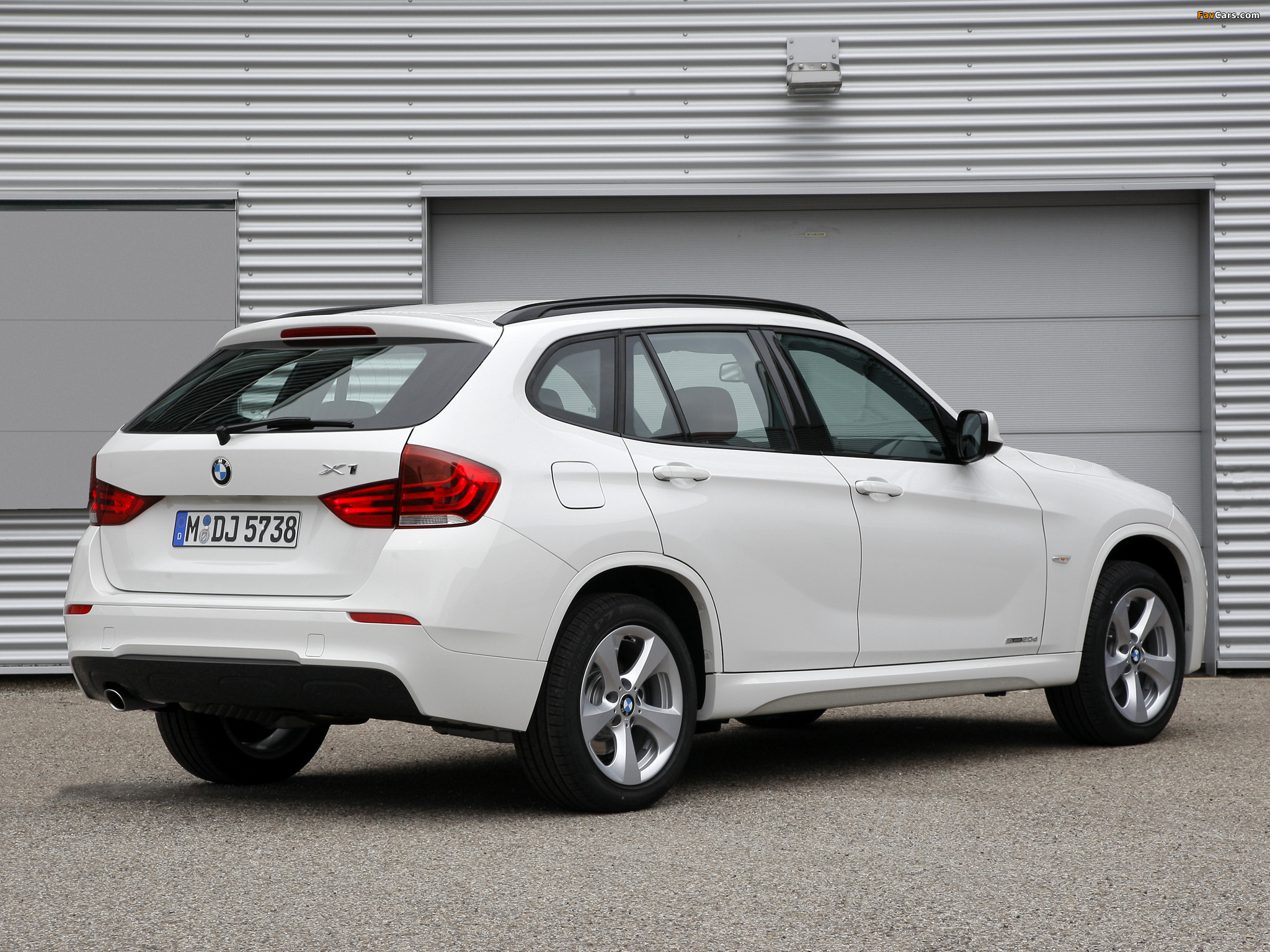 BMW X1 sDrive20d EfficientDynamics Edition M Sports Package (E84) 2011 images (2048 x 1536)