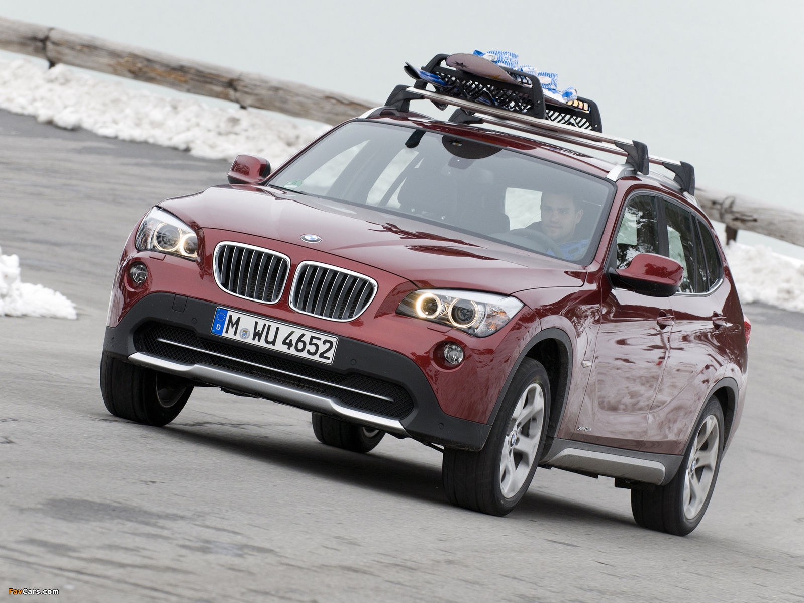 BMW X1 xDrive28i (E84) 2011 pictures (1600 x 1200)