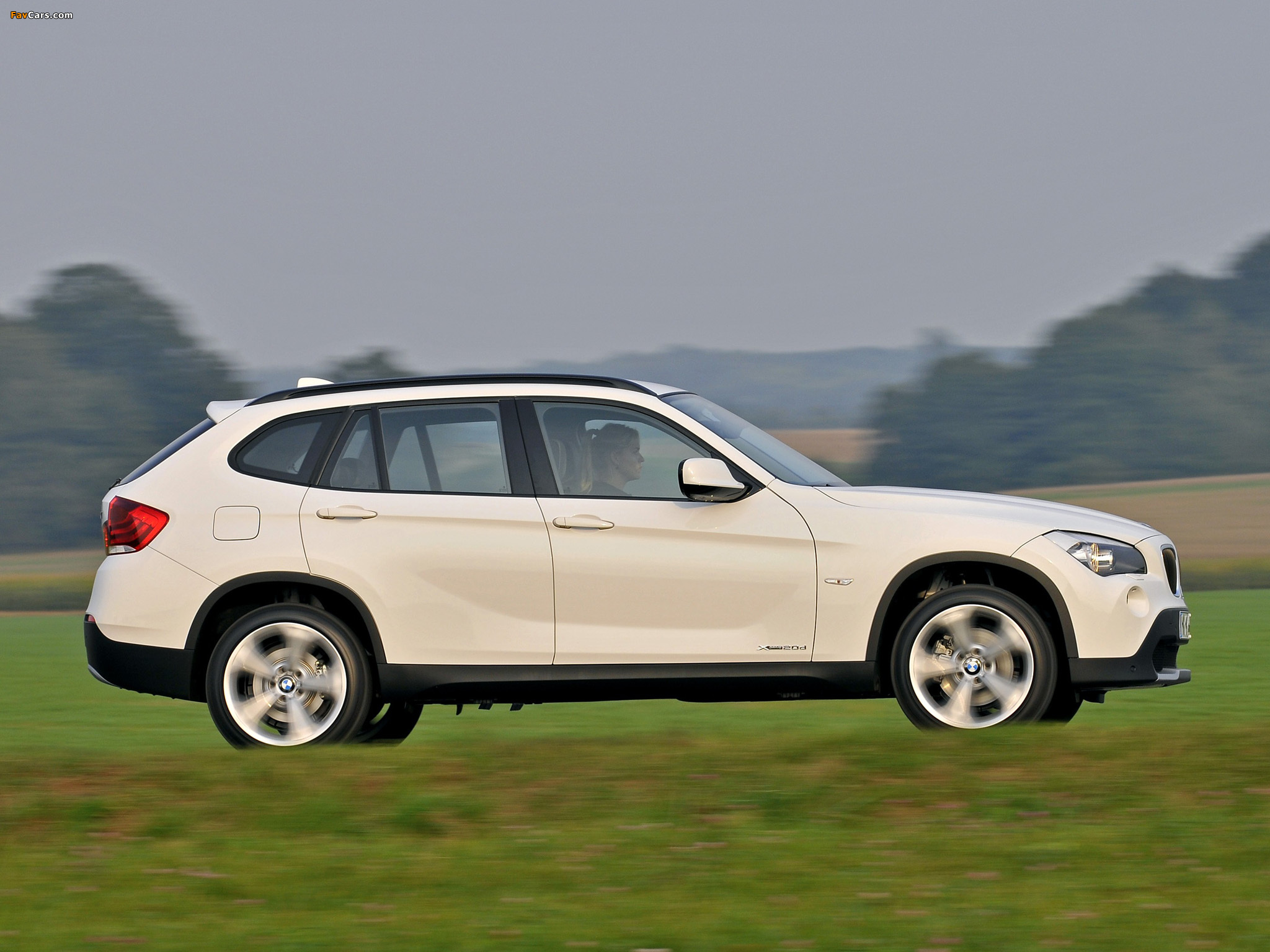 Images of BMW X1 xDrive20d (E84) 2009 (2048 x 1536)