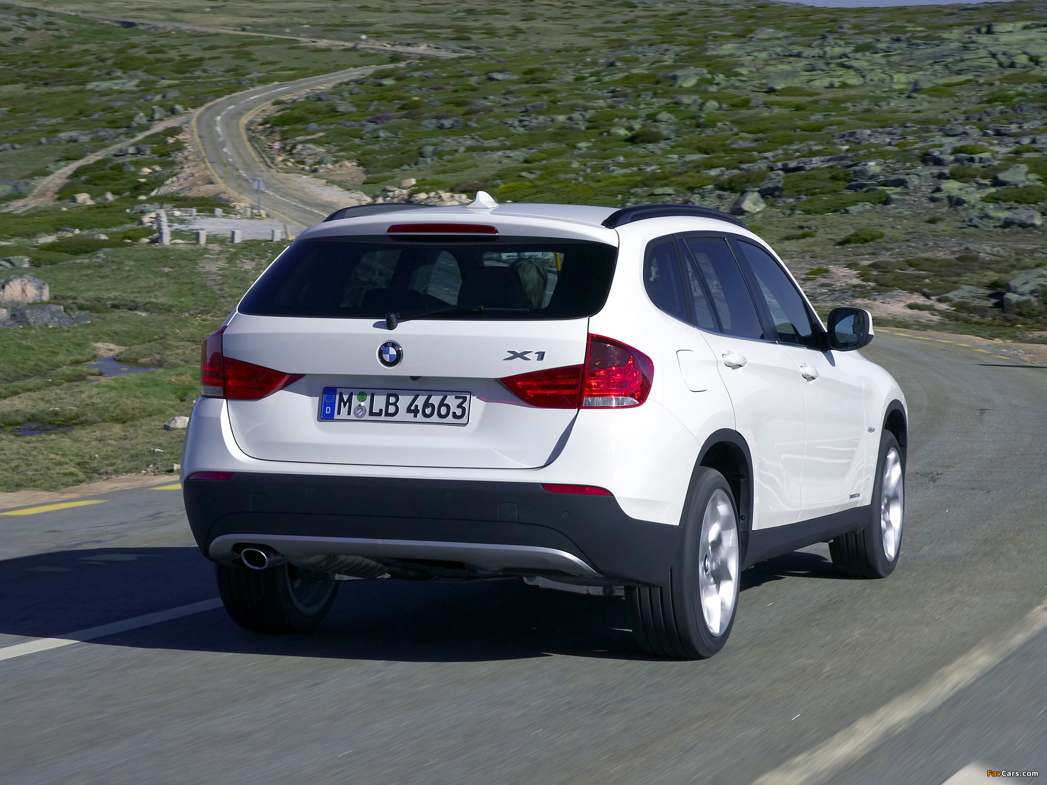 Images of BMW X1 xDrive23d (E84) 2009 (2048 x 1536)