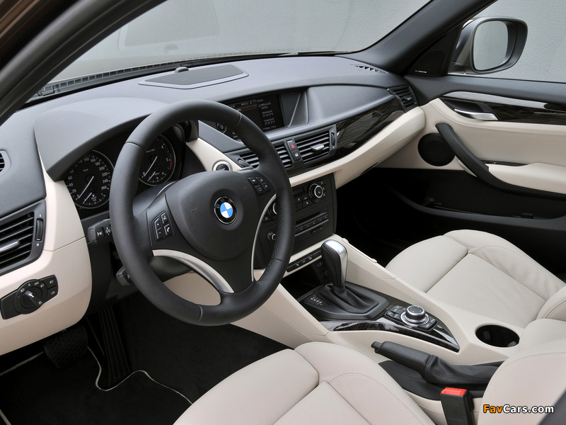 Images of BMW X1 xDrive20d (E84) 2009 (800 x 600)