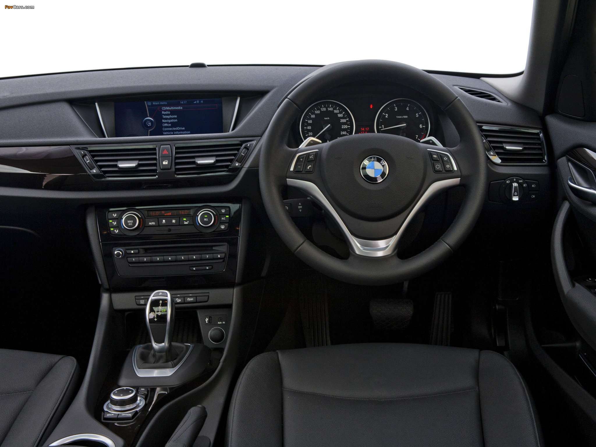 Images of BMW X1 xDrive20i ZA-spec (E84) 2012 (2048 x 1536)