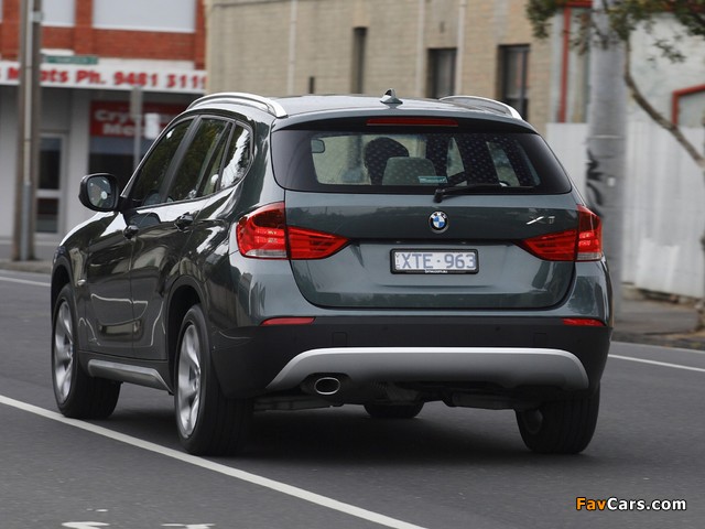 Photos of BMW X1 sDrive20d AU-spec (E84) 2010–12 (640 x 480)