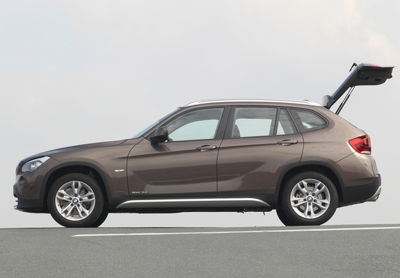 Pictures of BMW X1 sDrive18d (E84) 2009–12