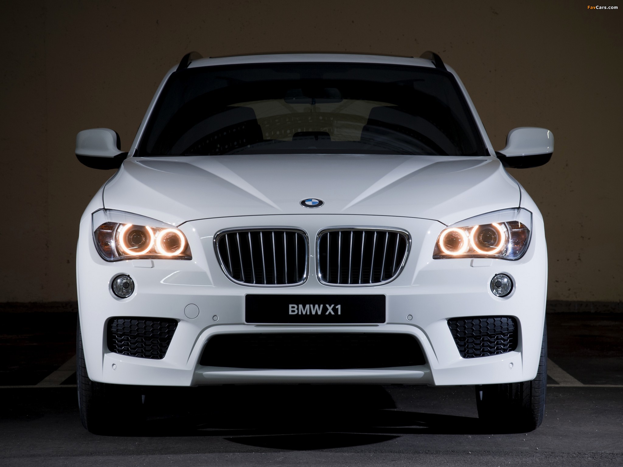 BMW X1 xDrive28i M Sports Package (E84) 2011–12 wallpapers (2048 x 1536)
