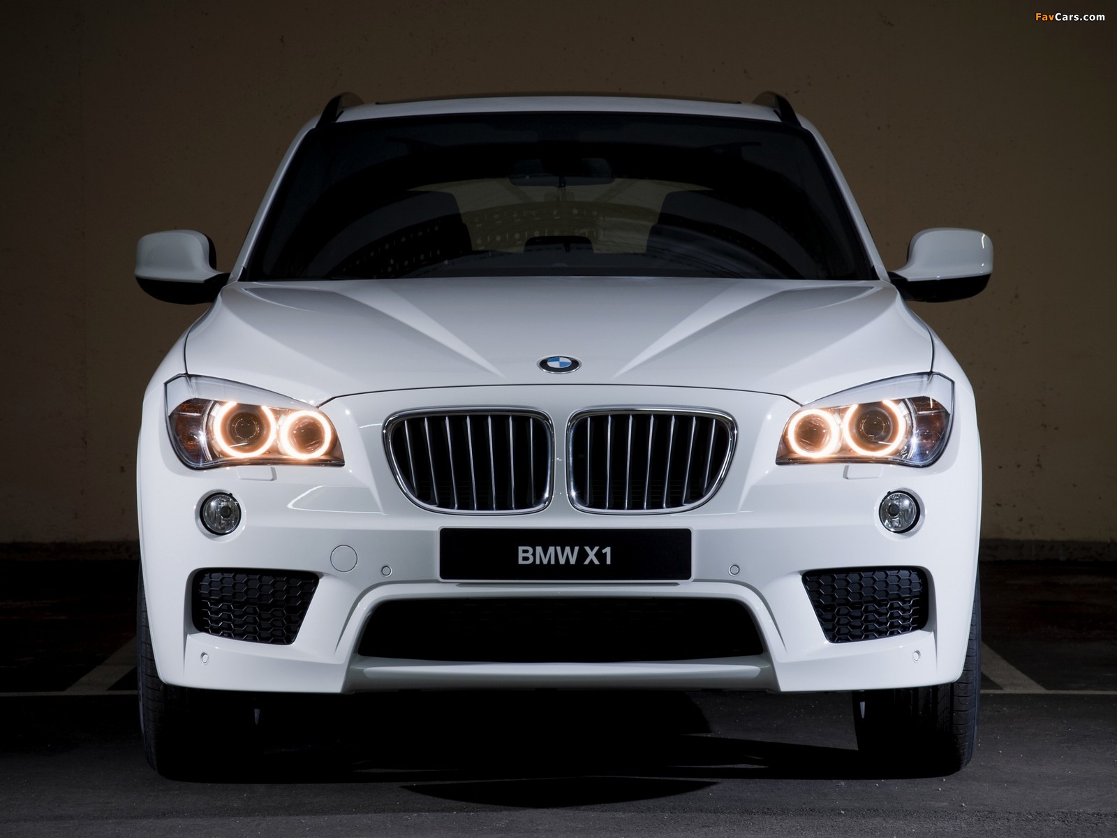 BMW X1 xDrive28i M Sports Package (E84) 2011–12 wallpapers (1600 x 1200)
