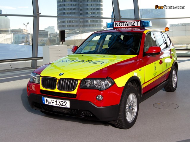 BMW X3 Notarzt (E83) 2009–10 images (640 x 480)
