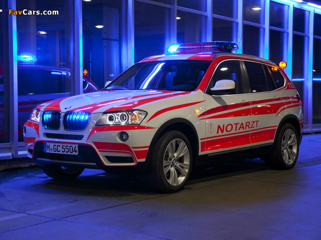 Images of BMW X3 xDrive20d Notarzt (F25) 2011 (640 x 480)