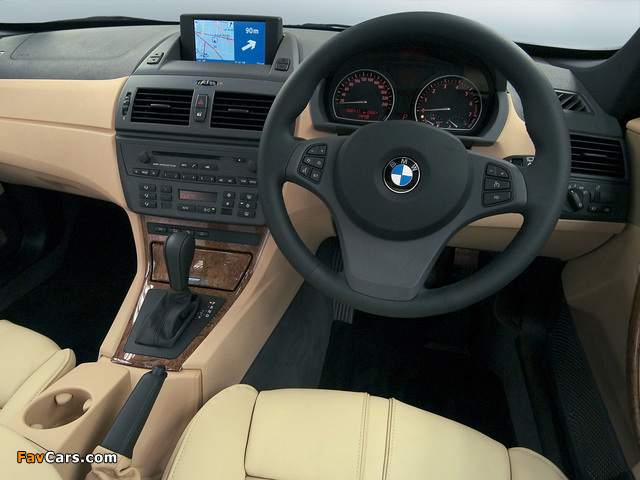 Photos of BMW X3 2.5i UK-spec (E83) 2003–06 (640 x 480)
