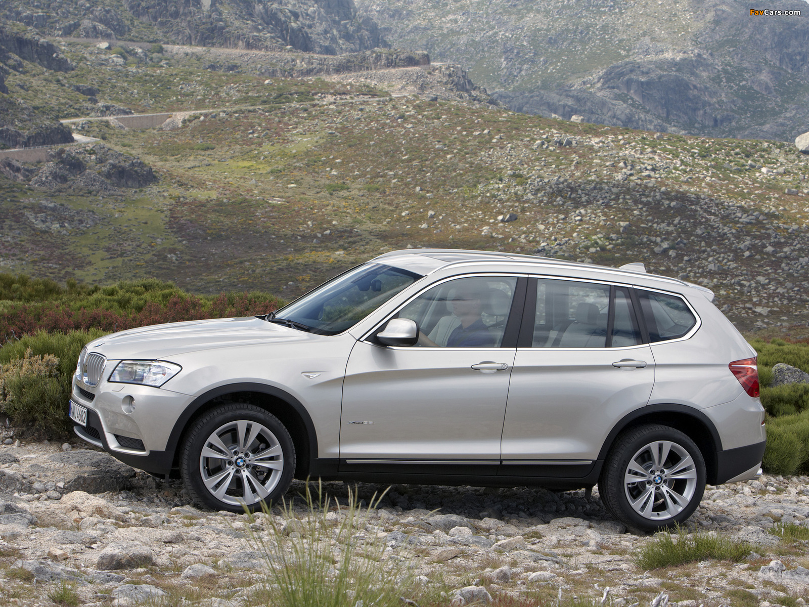 Photos of BMW X3 xDrive35i (F25) 2010 (1600 x 1200)