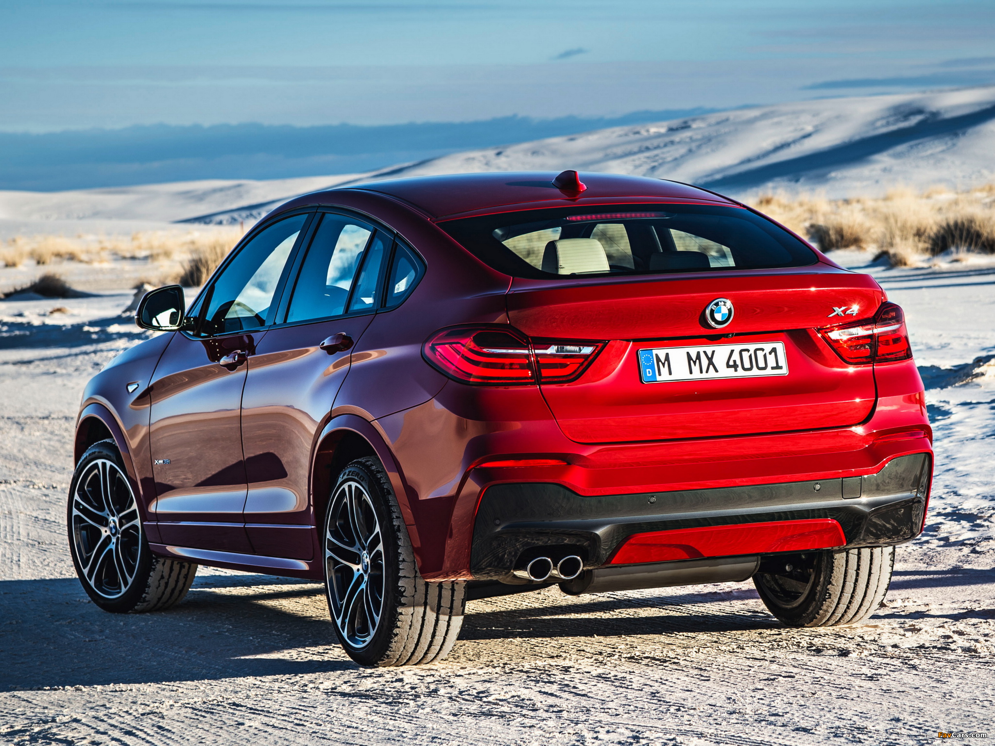 Images of BMW X4 xDrive35i M Sports Package (F26) 2014 (2048 x 1536)