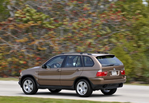 BMW X5 4.4i US-spec (E53) 2000–03 photos