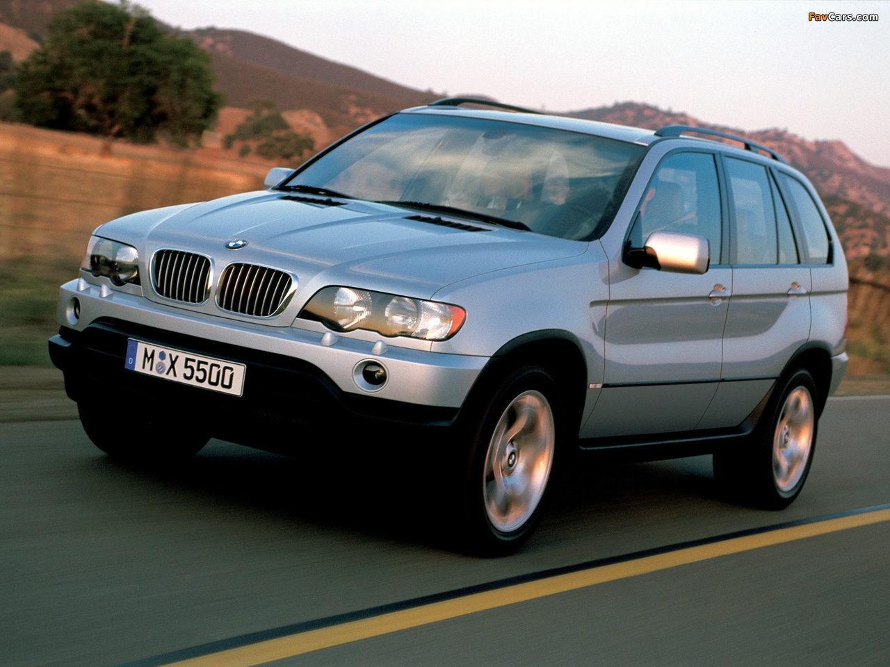 BMW X5 4.4i (E53) 2000–03 pictures (1280 x 960)